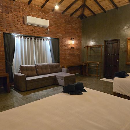 Ceylon Resort Wilpattu Exterior photo