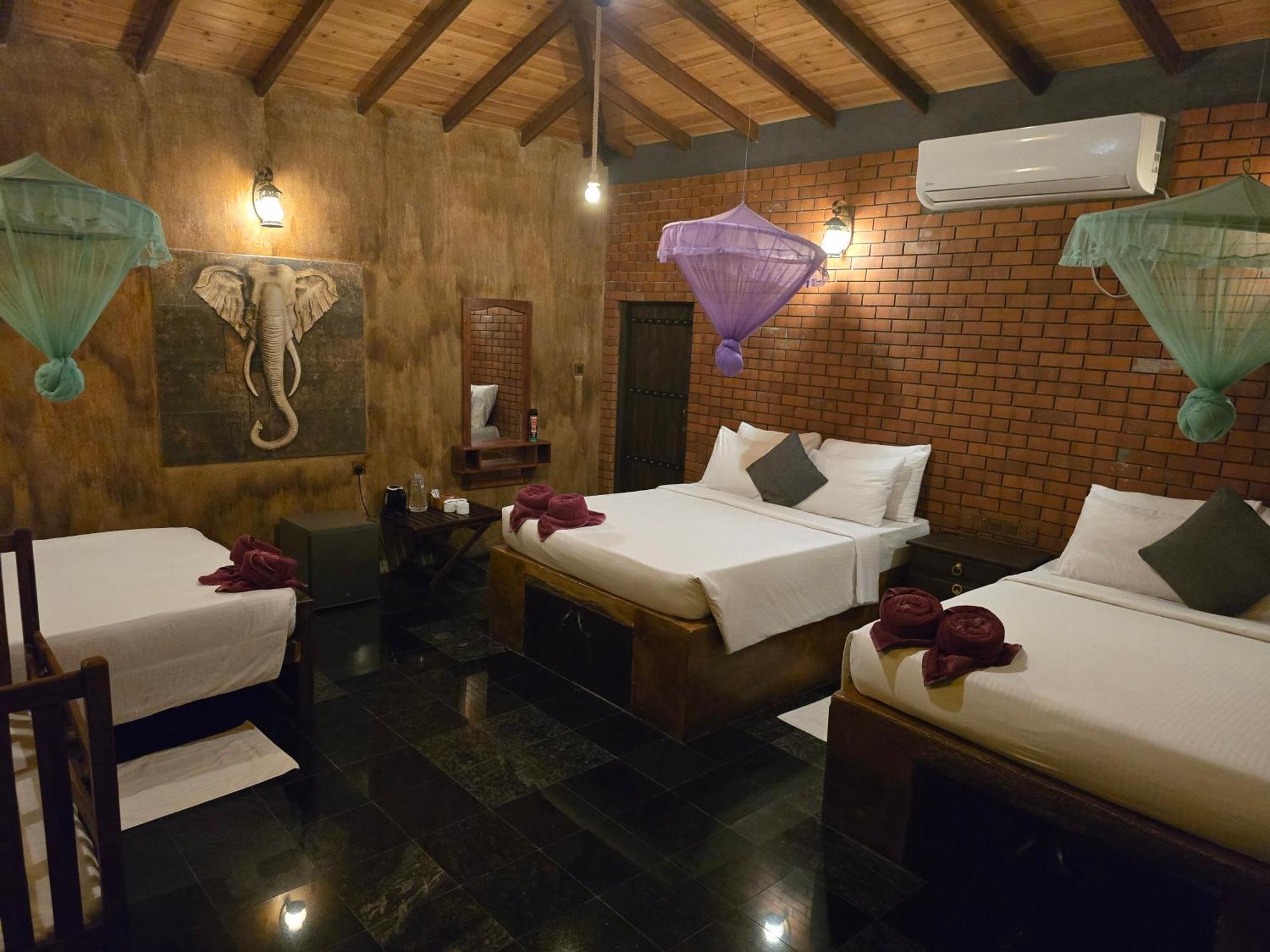 Ceylon Resort Wilpattu Exterior photo
